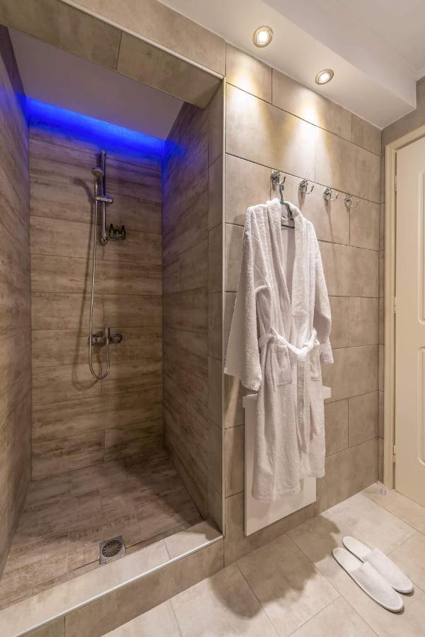 Madini Luxury Villa With Private Heated Pool Vanato Esterno foto