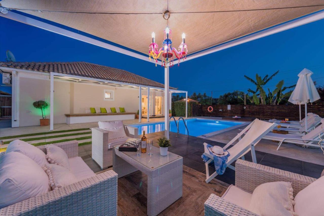 Madini Luxury Villa With Private Heated Pool Vanato Esterno foto